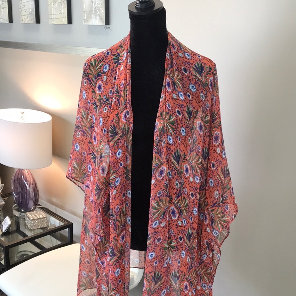 Simply noelle coral floral print kimono
